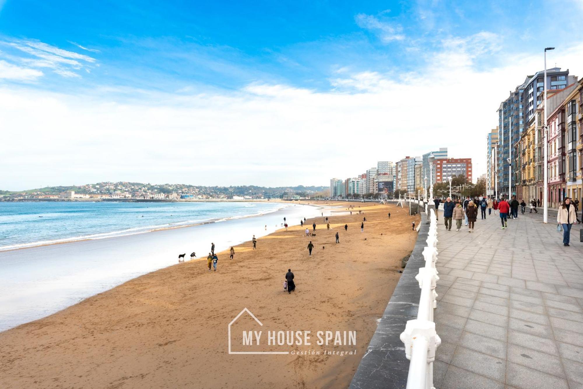 Myhousespain - Radiante Piso Junto A La Playa Gijon Bagian luar foto